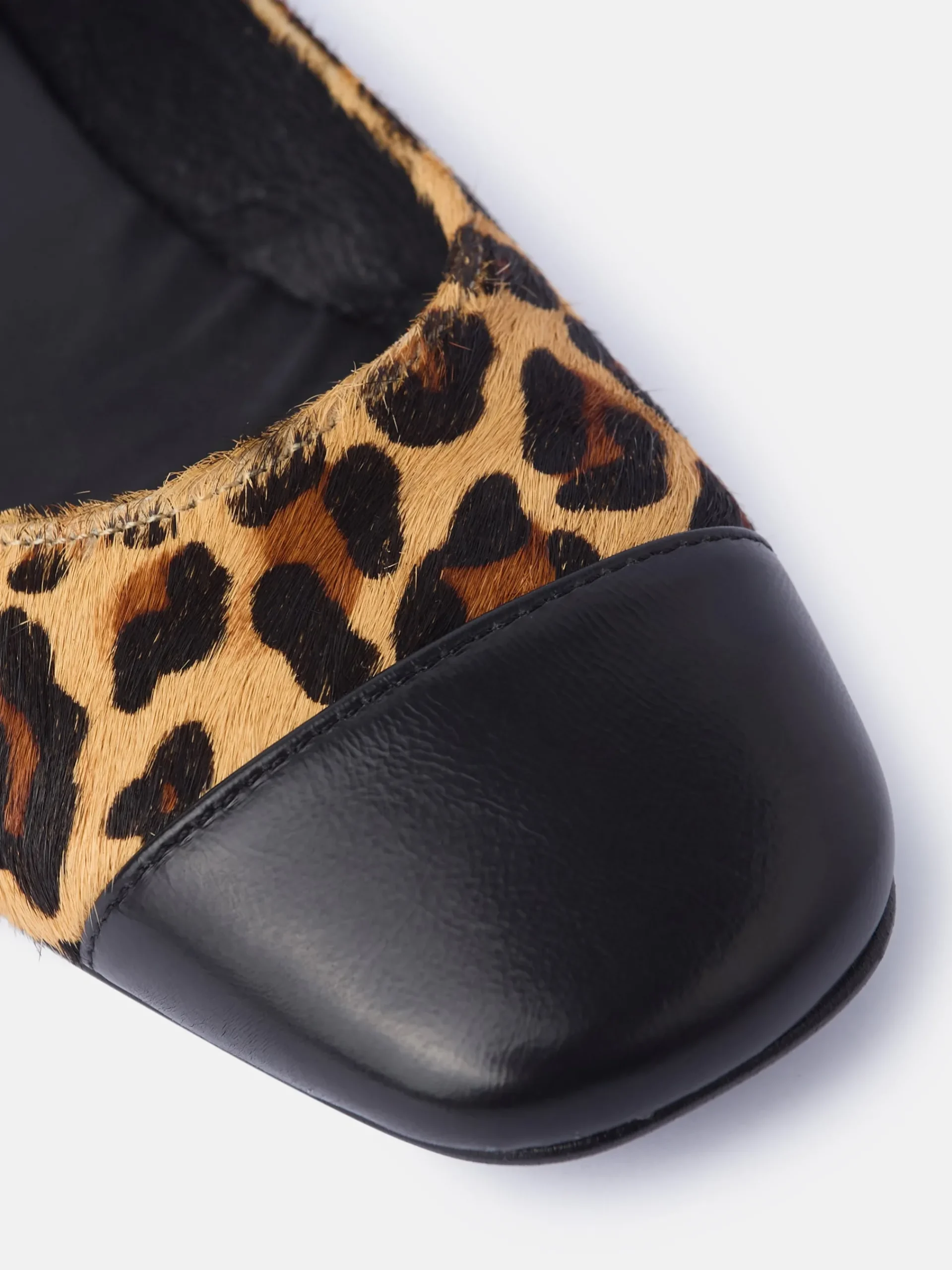 Silbon Calzado-Bailarina piel animal print Marron