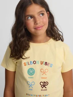Silbon Camisetas Y Polos-Camiseta girl vibes amarilla Amarillo